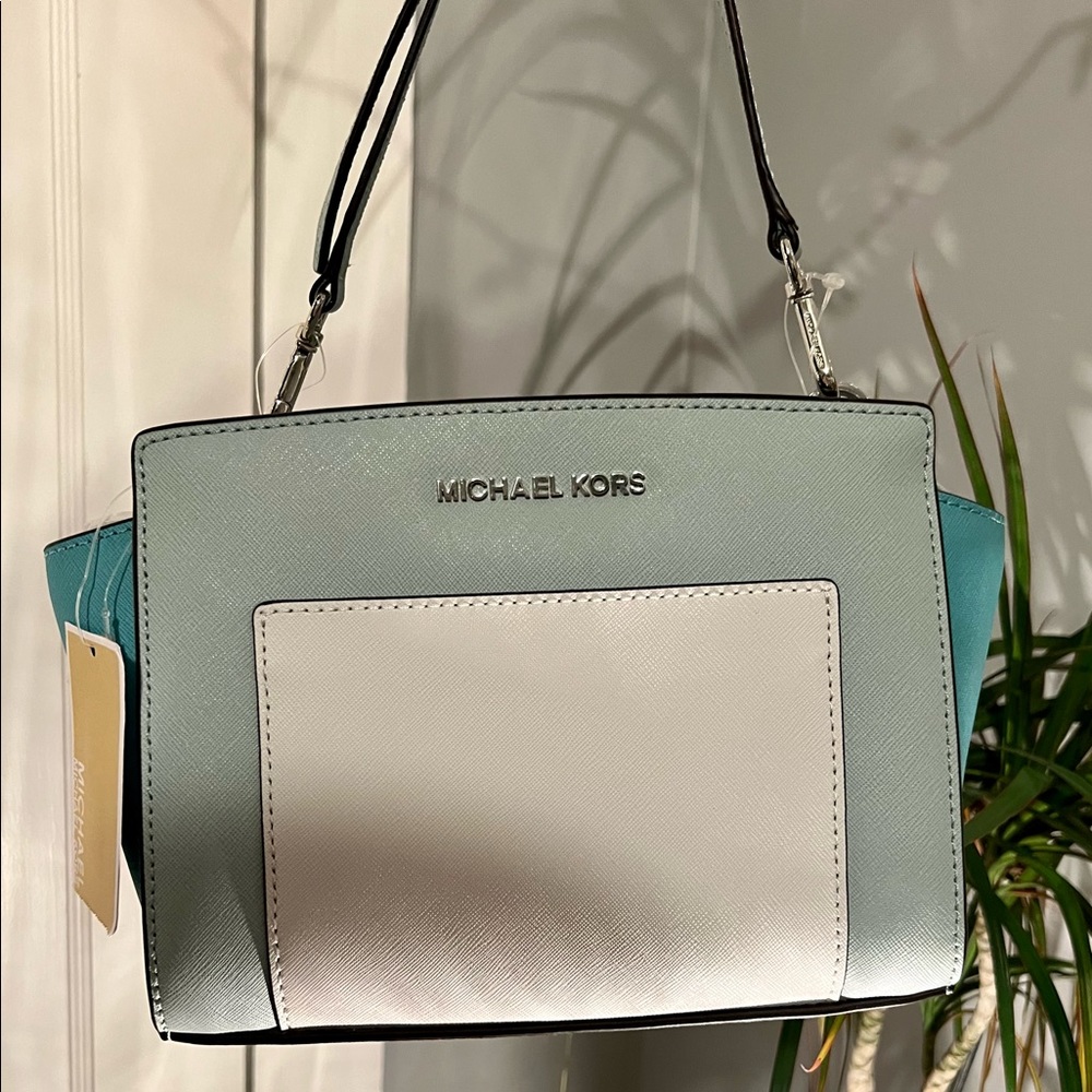Brand New Michael Kors Purse